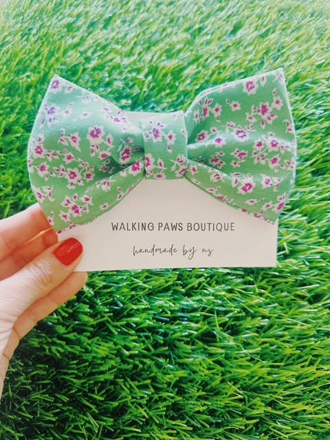 Floral meadow spring bow for dogs: Girls ( sailor bow )