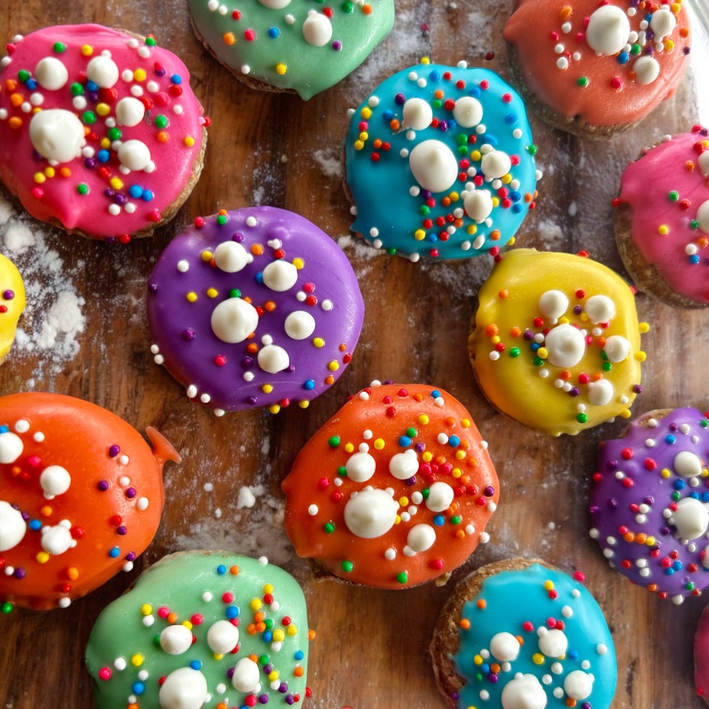 Mini Fiesta PAWTY Print dog treats