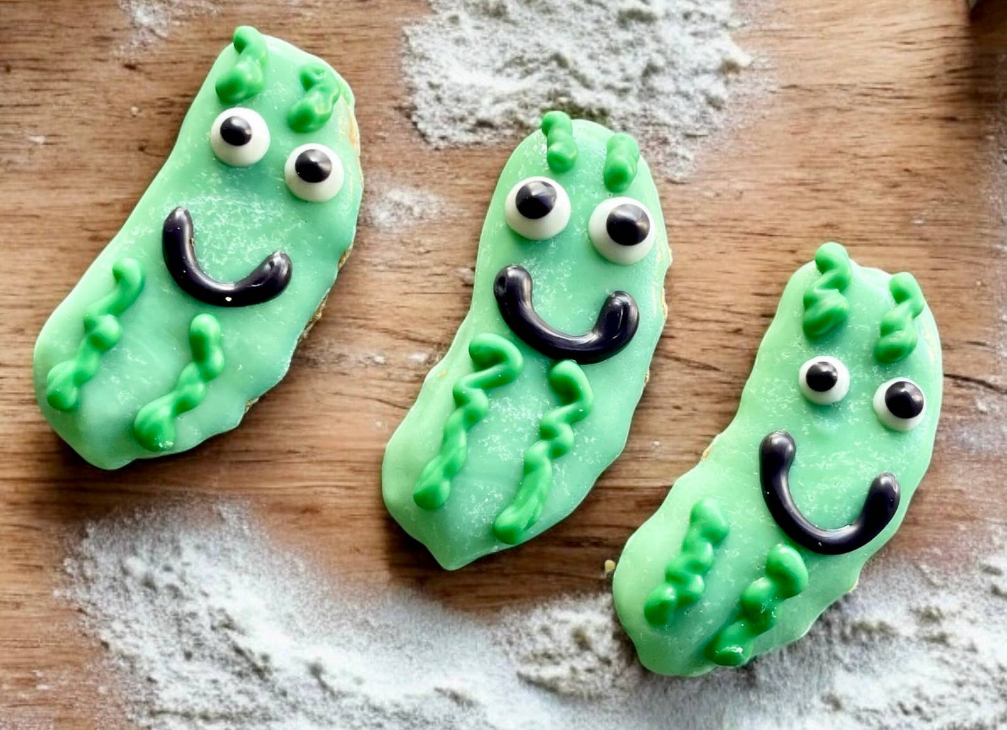 Mini Tickle my Pickle dog treats