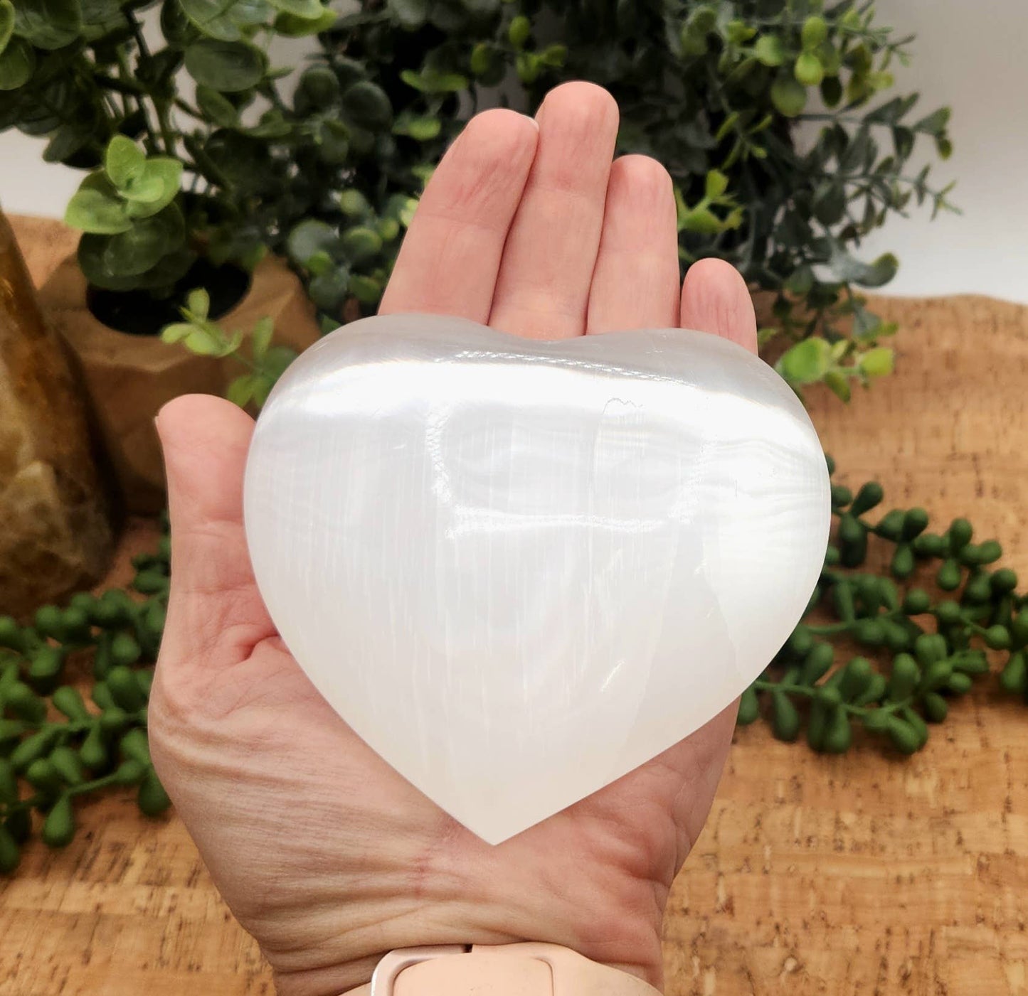 Selenite Plain Puffy Heart Approx. (10 x 2.5cm) Cleansing