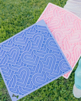 Specks and Pets - Heart Swirl Pet Lick Mat: Pink