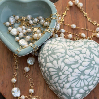 Mi Amor Just For You - Mint and White Heart Box