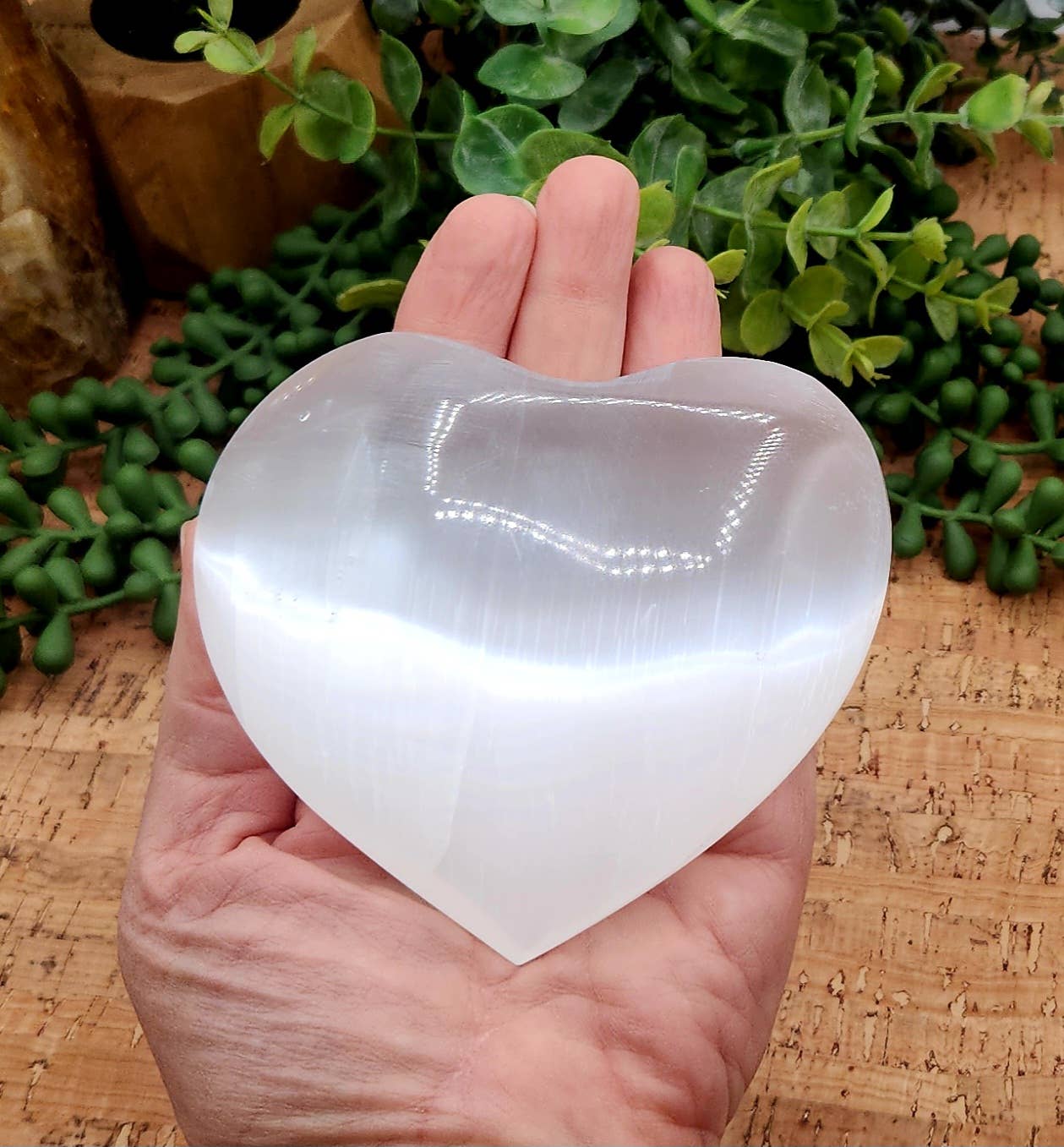 Selenite Plain Puffy Heart Approx. (10 x 2.5cm) Cleansing